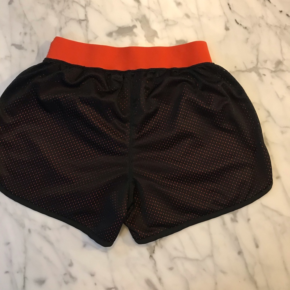 Pennant Running Shorts - Picture 2 of 3